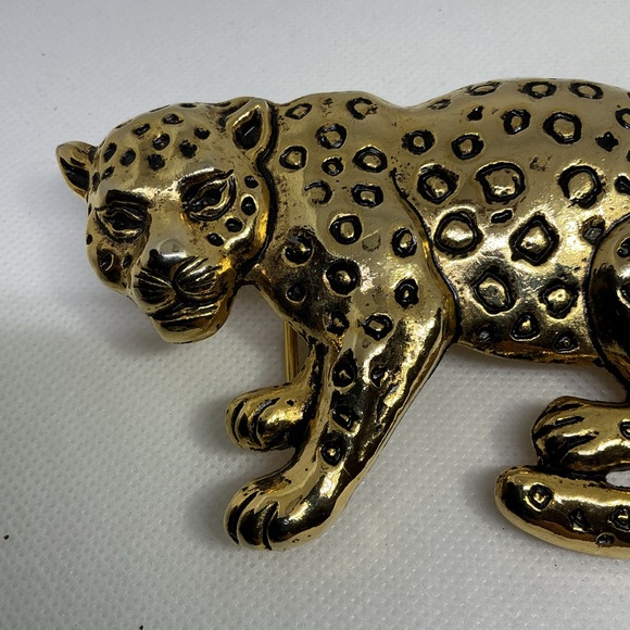 Vintage Gold Tone Leopard Belt Buckle - Picture 2 of 7